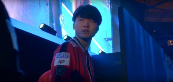 率出现再一